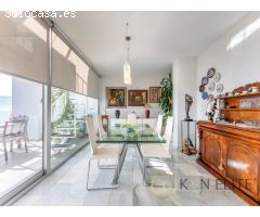 Extraordinario Ático Moderno con Inmejorables Vistas
