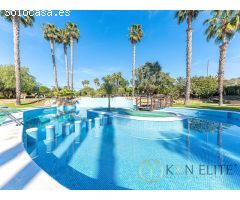 Espectacular Chalet Adosado en Alicante Golf