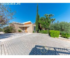 Residencia Opulenta en Loma Bada, Petrer
