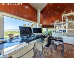 Residencia Opulenta en Loma Bada, Petrer