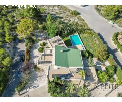 Residencia Opulenta en Loma Bada, Petrer