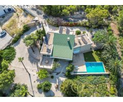 Residencia Opulenta en Loma Bada, Petrer