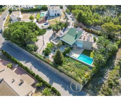 Residencia Opulenta en Loma Bada, Petrer