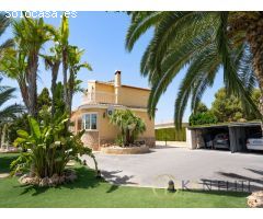 Impresionante Villa en San Vicente del Raspeig