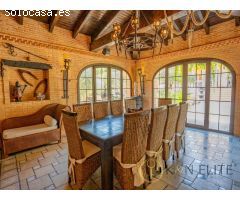 Impresionante Villa en San Vicente del Raspeig