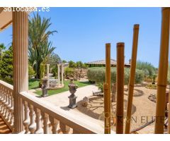 Impresionante Villa en San Vicente del Raspeig
