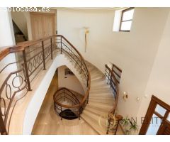 Villa de Lujo en Alicante Golf