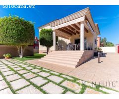 Un Refugio de Elegancia y Confort en La Font