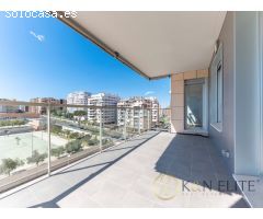 Exclusivo Piso en la Prestigiosa Urbanización Vintalia, Playa San Juan