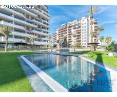 Piso de Lujo con Vistas al Mar y Amenidades Excepcionales en PAU 5