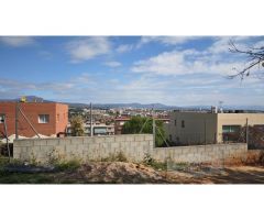 SOLAR EN PARCELA A 4 VIENTOS EN EL CASTELLET
