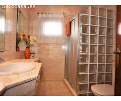 Vivienda ático de esquina, 3 dormitorios, terraza, 200 m2 mas bajo de 200 m2, La