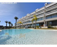 PLANTA BAJA EN MAR DE CRISTAL CON PISCINA