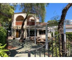 RESTAURANTE CON VIVIENDA A LA VENTA EN LAS ROTAS