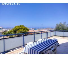 UN ATICO CON VISTA AL MAR PERFECTO PARA TUS VACACIONES DENIA