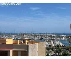 UN ATICO CON VISTA AL MAR PERFECTO PARA TUS VACACIONES DENIA