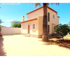 CHALET EN BUENA UBICACIÓN