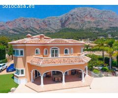 MARAVILLOSO CHALET DE LUJO EN MONTGO JAVEA