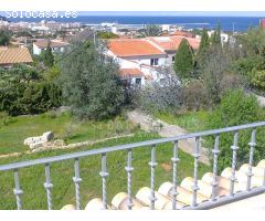 CHALET CON VISTA AL MAR Y AL MONTGO