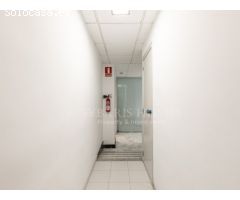 OFICINA COMERCIAL ESQUINERO EN VALENCIA