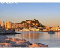 ALQUILER LOCAL COMERCIAL EN EXCELENTE PUNTO ESTRATEGICO DENIA