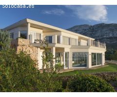 VILLA DE LUJO CON VISTAS AL MAR EN DENIA