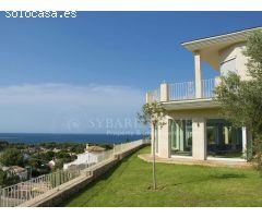 VILLA DE LUJO CON VISTAS AL MAR EN DENIA