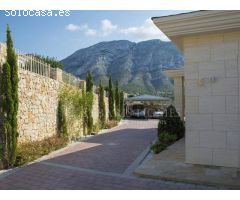 VILLA DE LUJO CON VISTAS AL MAR EN DENIA