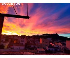 ATICO ESPACIOSO DE 5 HABITACIONES CON VISTAS A SEGARIA Y AL MAR