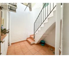 CASA DE PUEBLO EN EL BARRIO DE PESCADORES DE DENIA