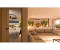 ALQUILER VACACIONAL APARTAMENTO DE DISEÑO EXCLUSIVO EN PRIMERA LINEA EN DENIA