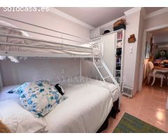 EXCELENTE PISO EN PLANTA BAJA 2 HABITACIONES