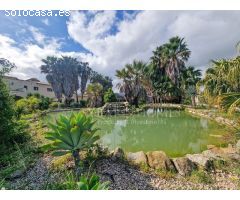 VILLA EN ONDARA CON TERRENO DE 10.000 Y LAGO ARTIFICIAL