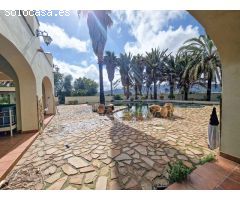 VILLA EN ONDARA CON TERRENO DE 10.000 Y LAGO ARTIFICIAL