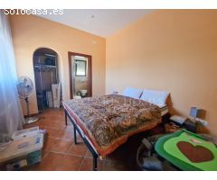 VILLA EN ONDARA CON TERRENO DE 10.000 Y LAGO ARTIFICIAL