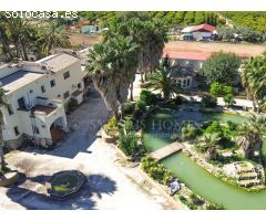 VILLA EN ONDARA CON TERRENO DE 10.000 Y LAGO ARTIFICIAL