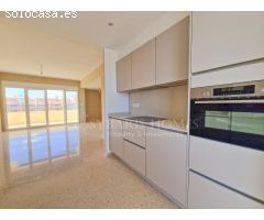 APARTAMENTO REFORMADO DE 2 DORMITORIOS CON VISTAS AL MAR