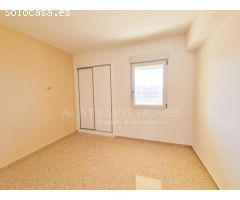 APARTAMENTO REFORMADO DE 2 DORMITORIOS CON VISTAS AL MAR