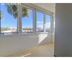APARTAMENTO REFORMADO DE 2 DORMITORIOS CON VISTAS AL MAR