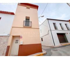 CASA DE PUEBLO REFORMADA EN PEDREGUER