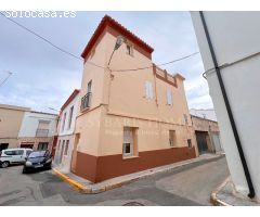 CASA DE PUEBLO REFORMADA EN PEDREGUER