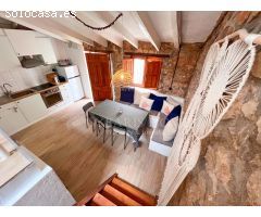 ENCANTADORA CASA DE PUEBLO TOTALMENTE REFORMADA
