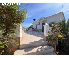 CHALET INDEPENDIENTE DE 4 DORMITORIOS EN DENIA