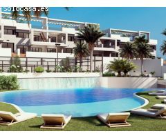 Bungalows de lujo con 2 habitaciones y 2 baños en Torrevieja. Vistas a La Laguna