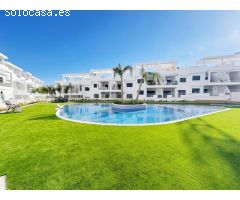 Nalia Resort. Un paraíso de lujo con vistas a la Laguna Rosa de Torrevieja.