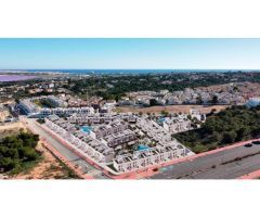 Nalia Resort. Un paraíso de lujo con vistas a la Laguna Rosa de Torrevieja.