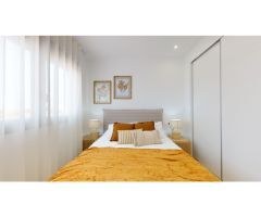 Nalia Resort. Un paraíso de lujo con vistas a la Laguna Rosa de Torrevieja.