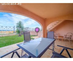Chalet pareado en venta en la playa de Denia en primerísima línea!