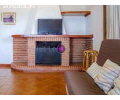 Chalet pareado en venta en la playa de Denia en primerísima línea!