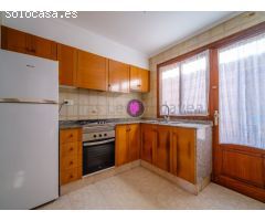 Chalet pareado en venta en la playa de Denia en primerísima línea!